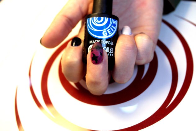 WitchNails