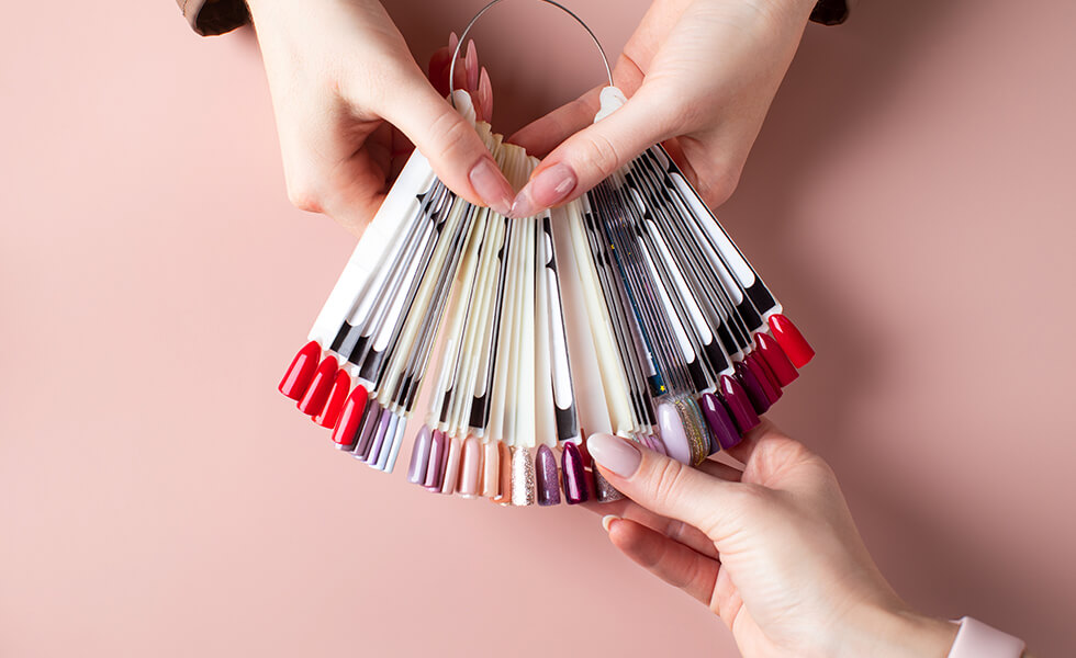 Los 10 colores de uñas que más se llevan en verano